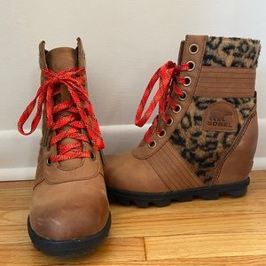Sorel wedge boots